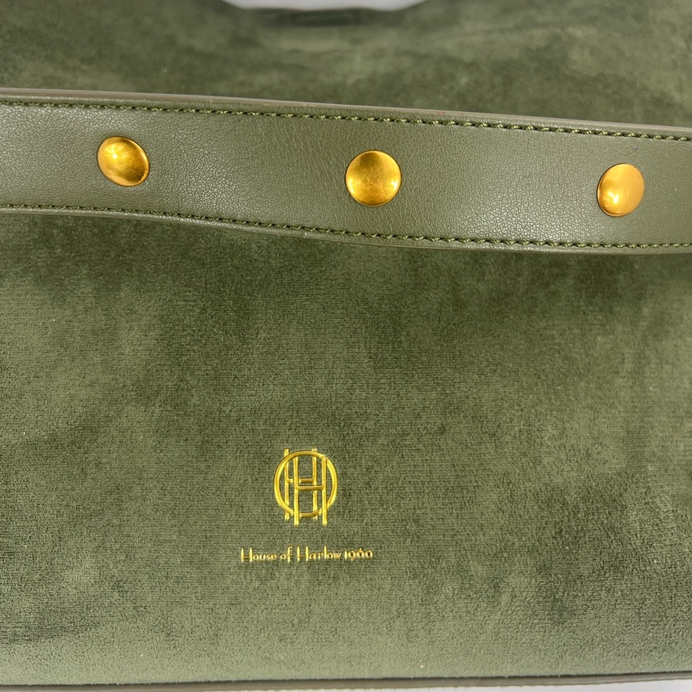 HOUSE OF HARLOW 1960 LUX TOTE, FAUX SUEDE OLIVE GREEN COLOR WITH A BACK POCKET - Picture 13 of 17